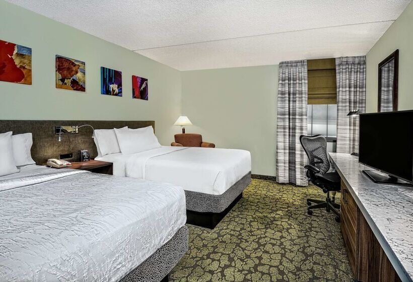 هتل Hilton Garden Inn San Antonio Airport