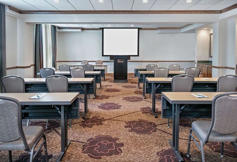 هتل Hilton Garden Inn San Antonio Airport