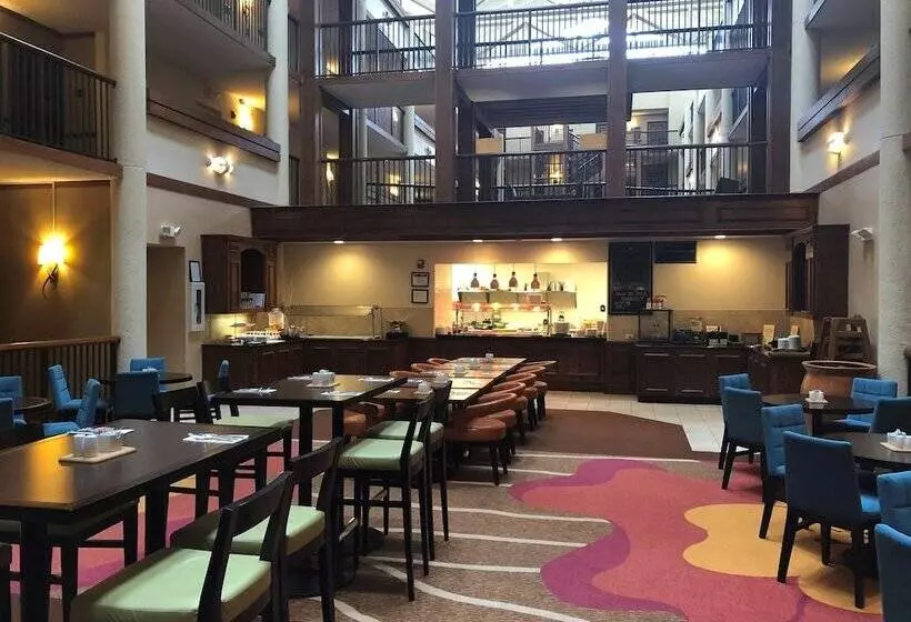 酒店 Hilton Garden Inn San Antonio Airport