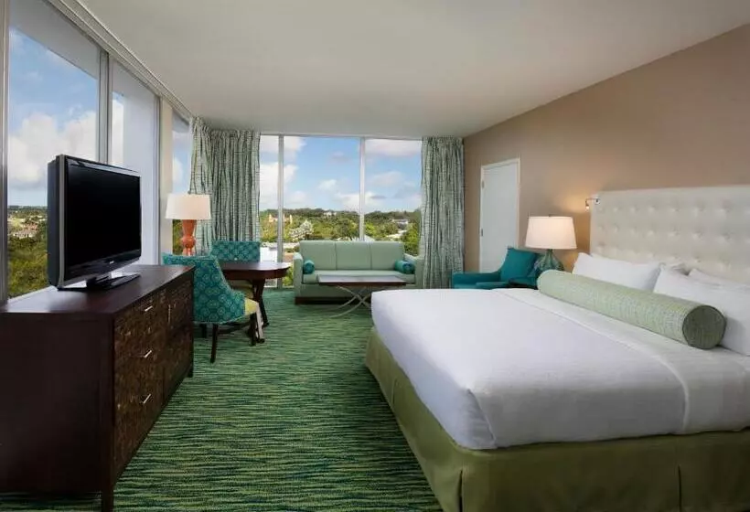 فندق Cirque St. Armands Beachside