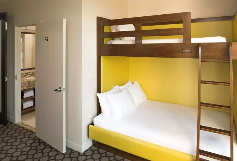 هتل Hyatt Regency Orange County