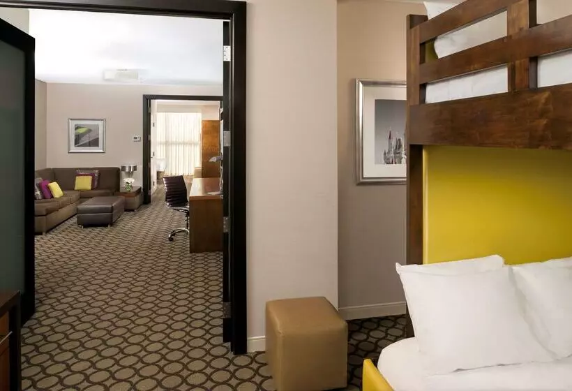 هتل Hyatt Regency Orange County