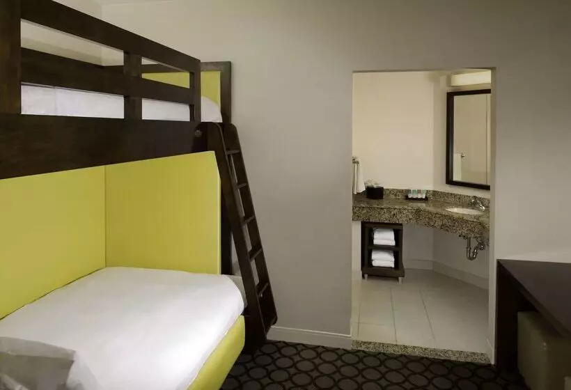 هتل Hyatt Regency Orange County