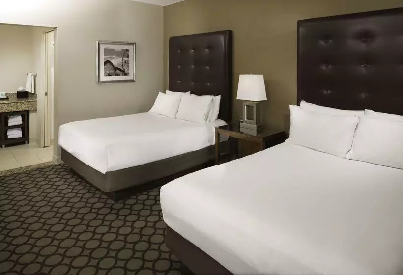 هتل Hyatt Regency Orange County