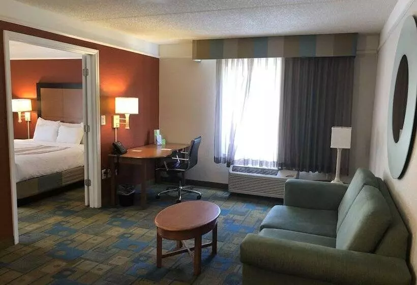 호텔 La Quinta By Wyndham Jacksonville Butler Blvd