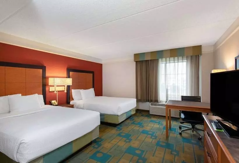 호텔 La Quinta By Wyndham Jacksonville Butler Blvd