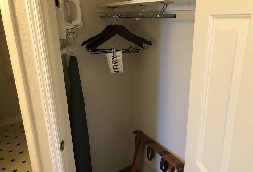 فندق La Quinta By Wyndham Jacksonville Butler Blvd