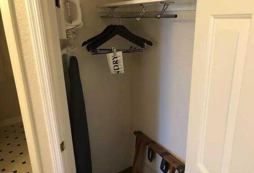 호텔 La Quinta By Wyndham Jacksonville Butler Blvd