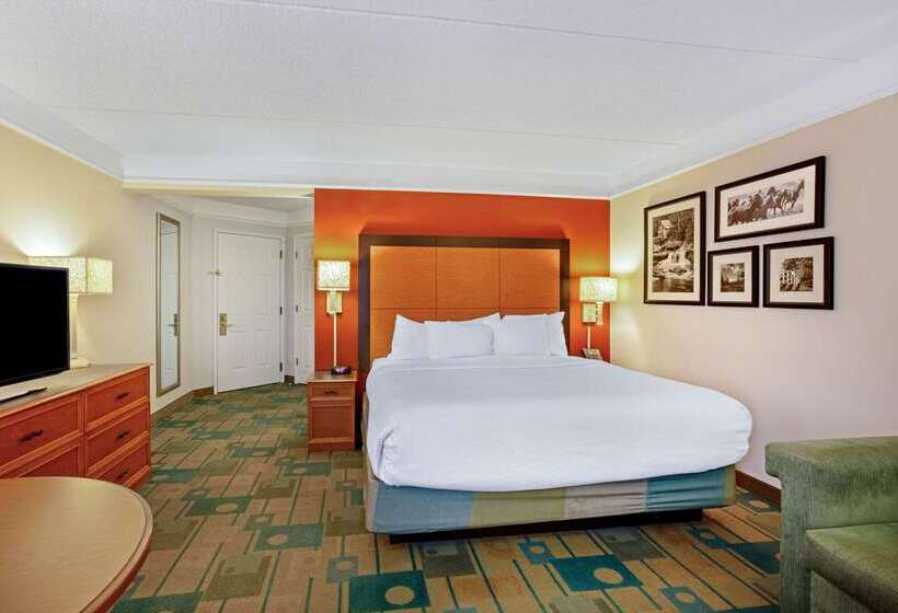 فندق La Quinta By Wyndham Winston Salem