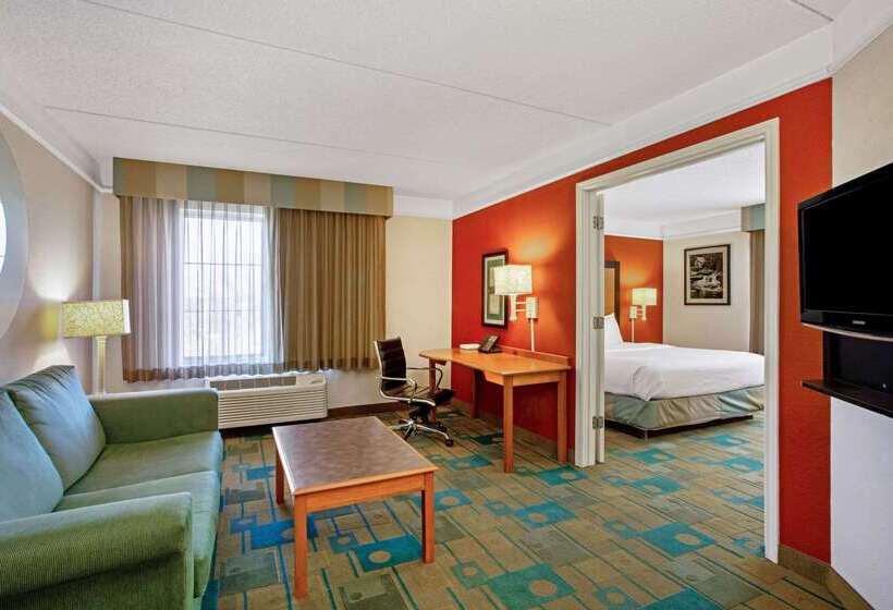 فندق La Quinta By Wyndham Winston Salem