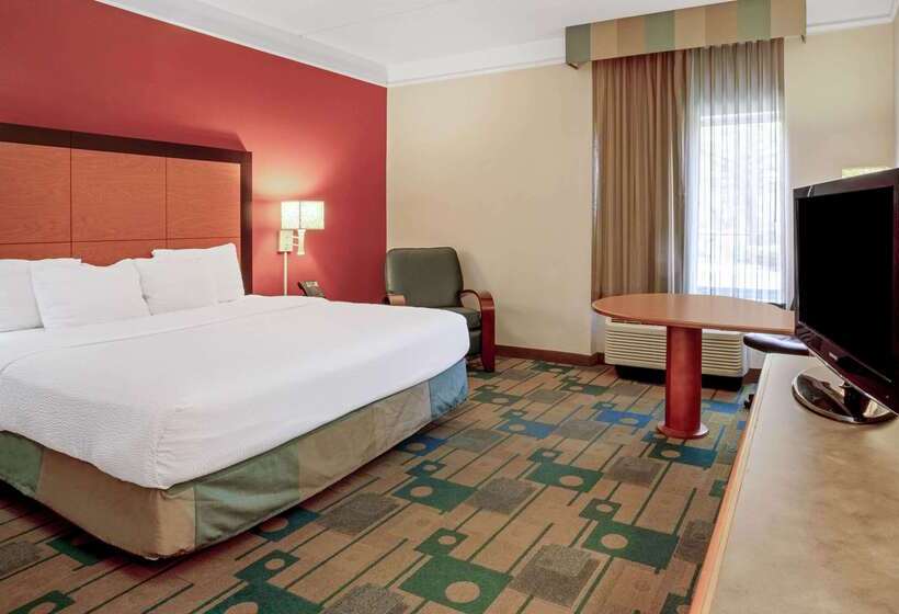 فندق La Quinta By Wyndham Winston Salem