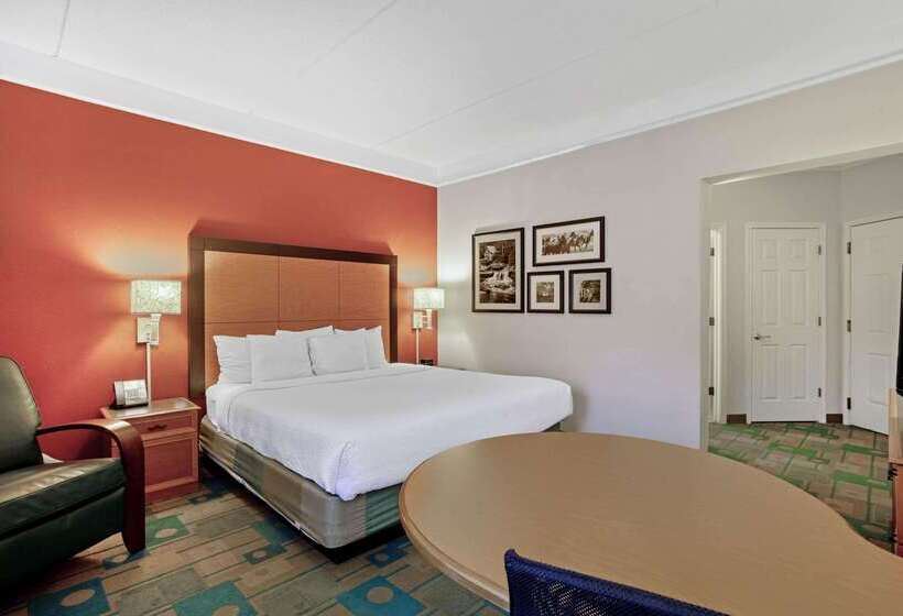 فندق La Quinta By Wyndham Winston Salem