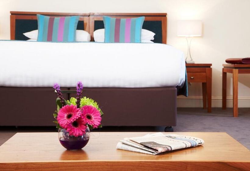 فندق Lancaster Lodge