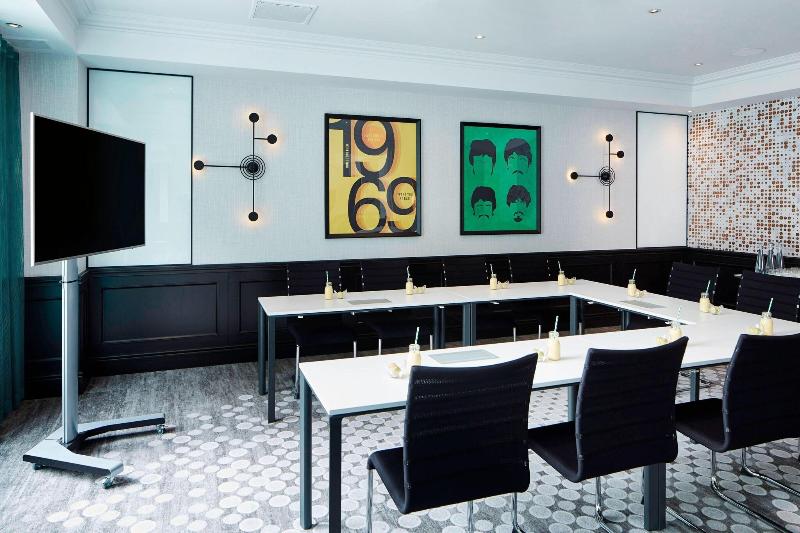 ホテル London Marriott Maida Vale