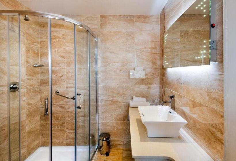 Hotel Old Weir Lodge