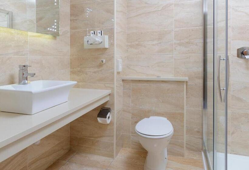 Hotel Old Weir Lodge