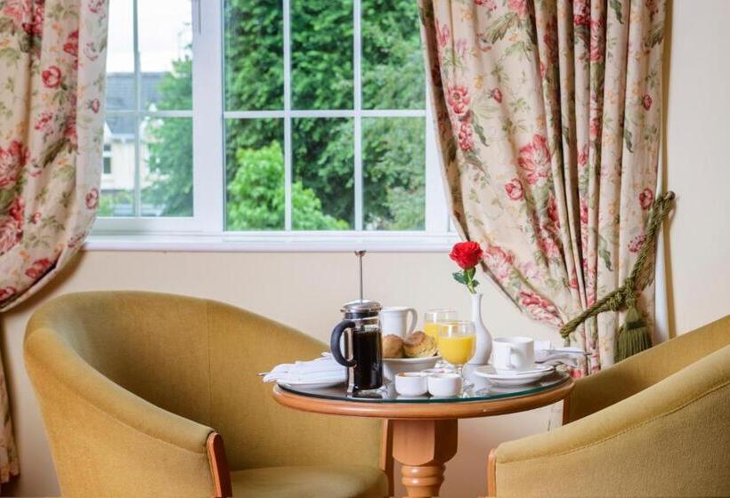 Hotel Old Weir Lodge