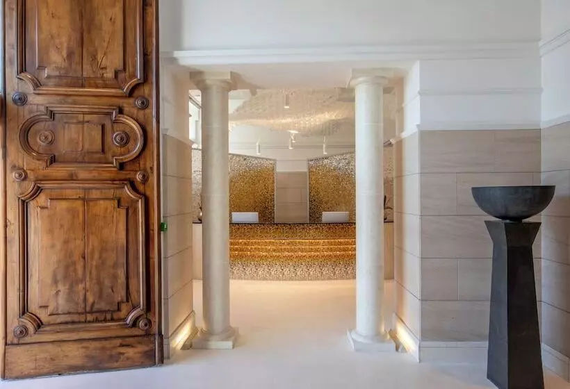 Rose Garden Palace Roma By Omnia Hotels