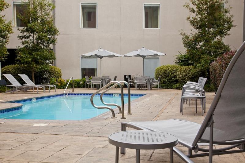 Hotel Springhill Suites By Marriott New Orleans Warehouse Arts District