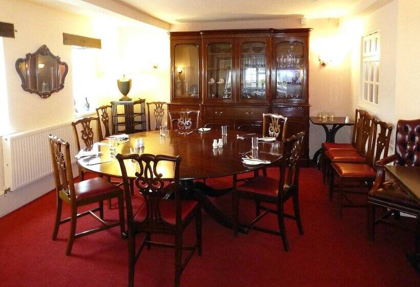 호텔 The Peacock Country Inn