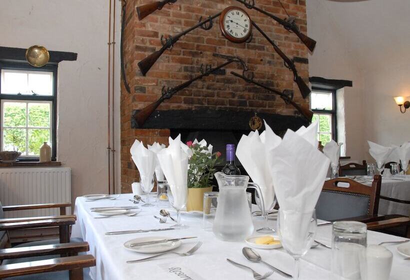 호텔 The Peacock Country Inn