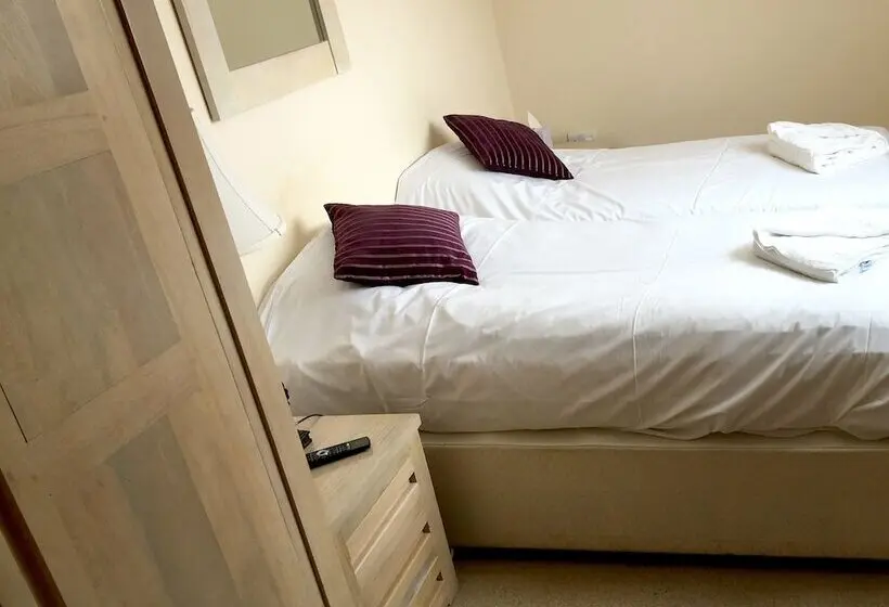ホテル The Peacock Country Inn