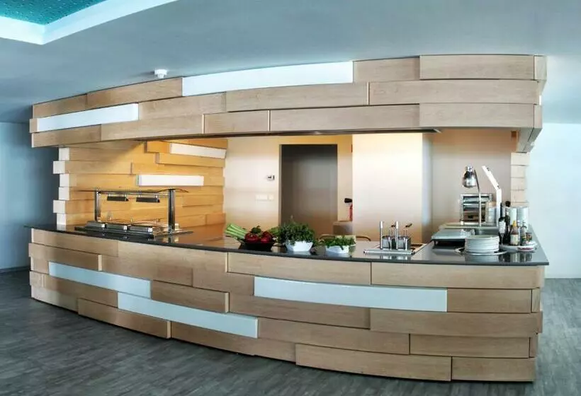 בית מלון כפרי The Views Monumental