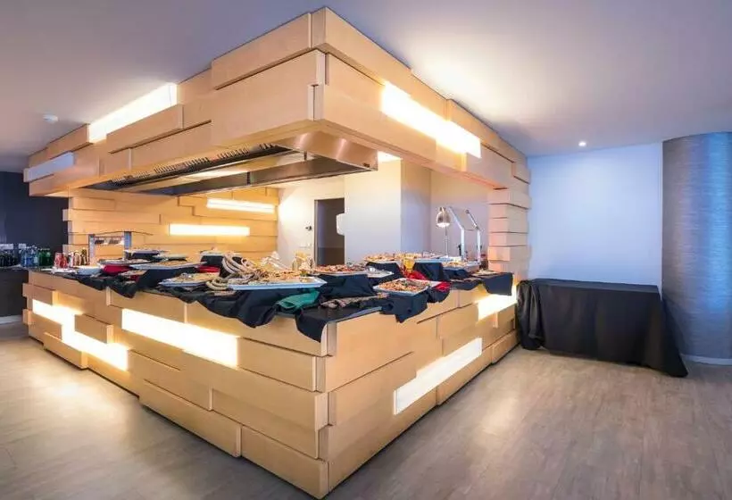 בית מלון כפרי The Views Monumental