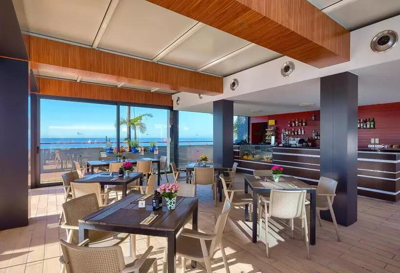 בית מלון כפרי The Views Monumental