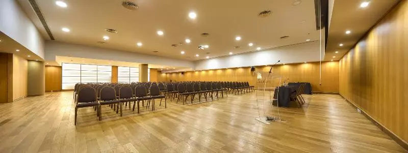 בית מלון כפרי The Views Monumental