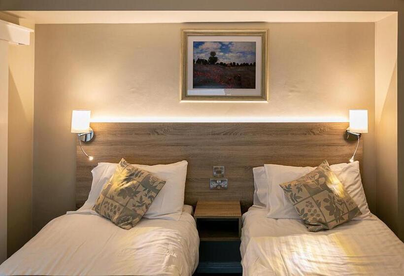 فندق Tralee Townhouse