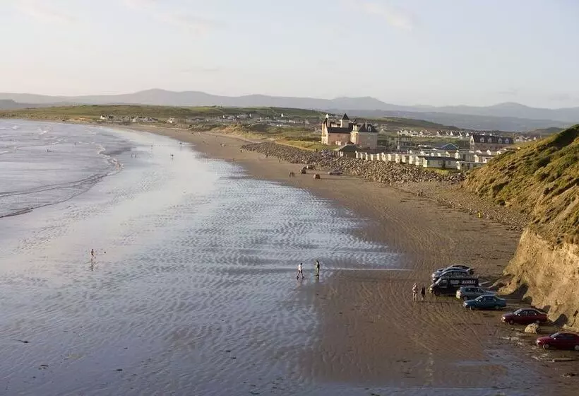 Pier Head Hotel Spa & Leisure