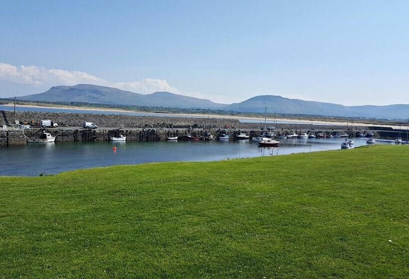 Pier Head Hotel Spa & Leisure