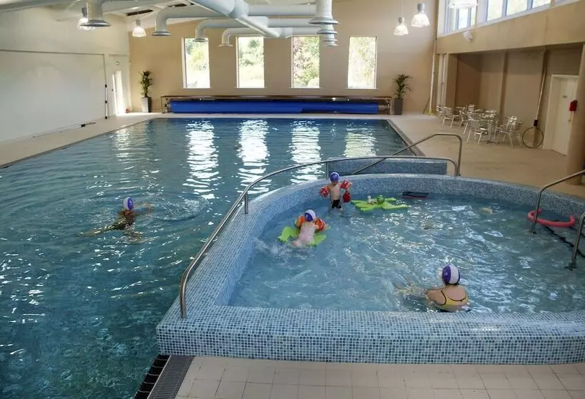 The Kenmare Bay Hotel & Leisure Resort