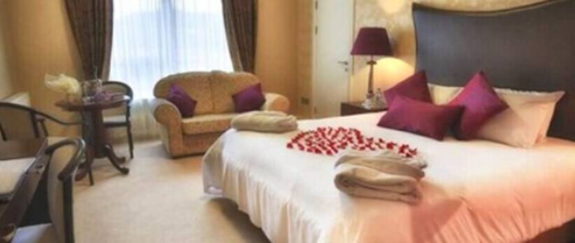 The Kenmare Bay Hotel & Leisure Resort