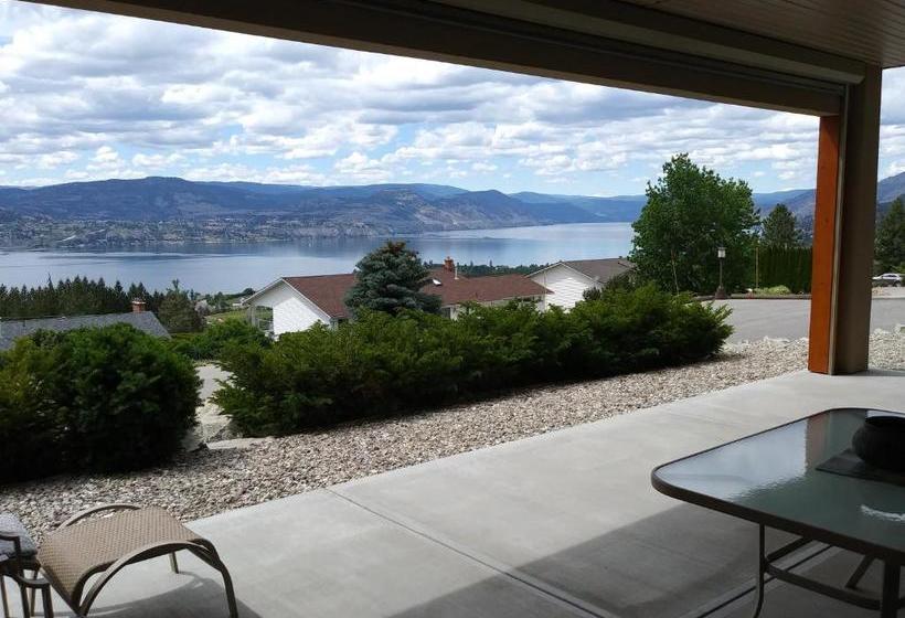 Above Naramata Bed & Breakfast