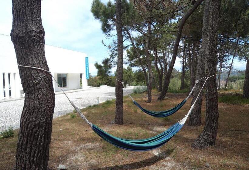 Ostello Hi Almograve – Pousada De Juventude