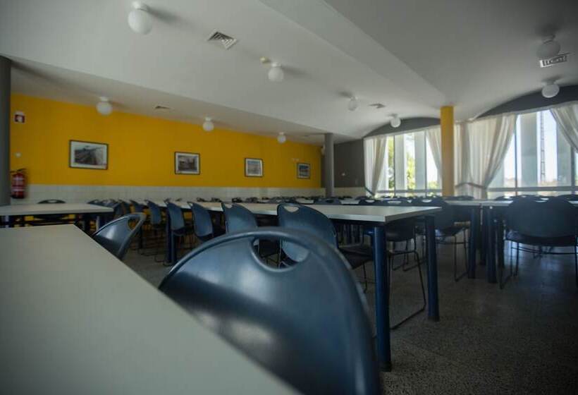 Ostello Hi Almograve – Pousada De Juventude