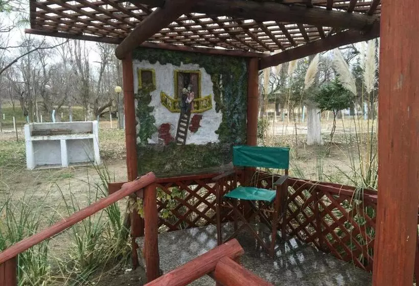 Retkeilymaja Hosteria Renca