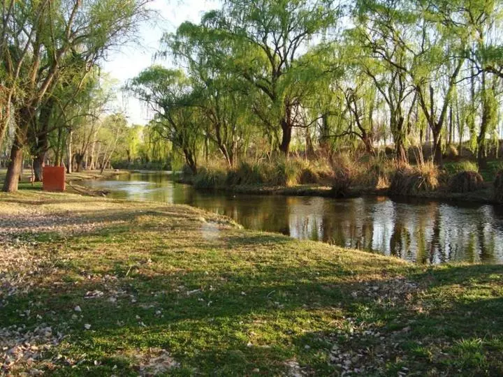 Retkeilymaja Hosteria Renca