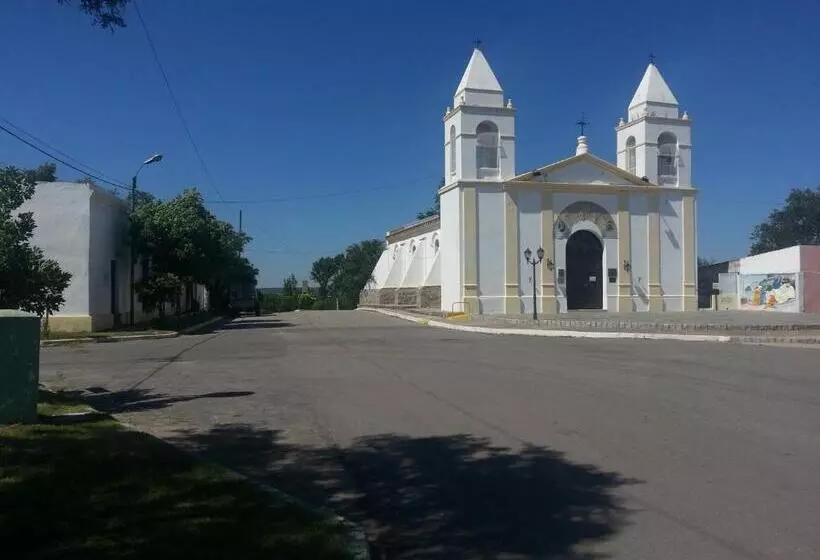 Retkeilymaja Hosteria Renca