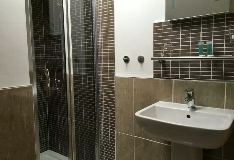 Retkeilymaja Kings Head