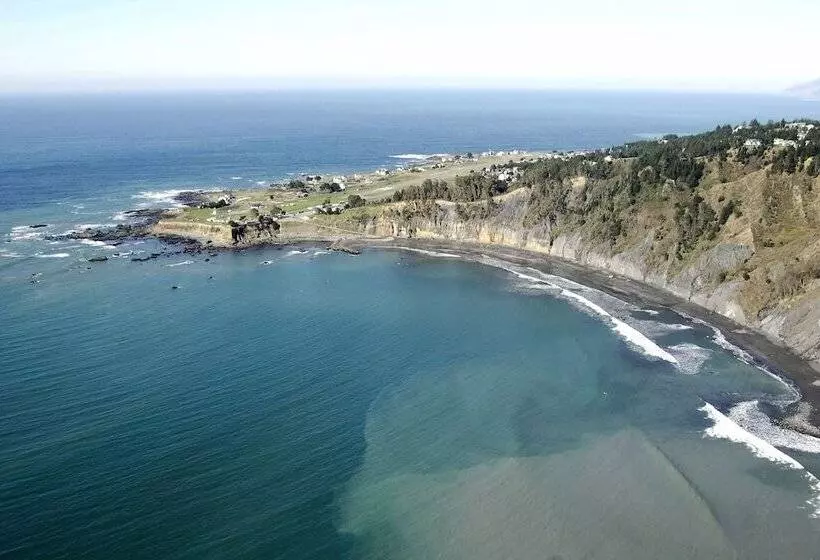 Retkeilymaja The Oceanfront Inn