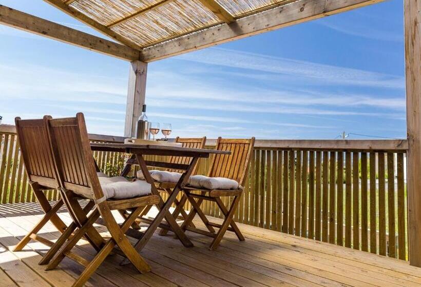 צימר Cavalo De Madeira