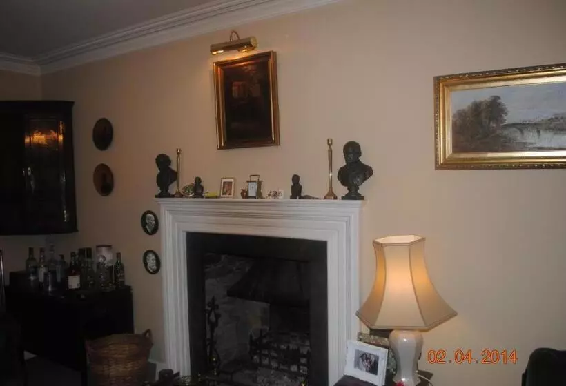 Bed and Breakfast Elmfield