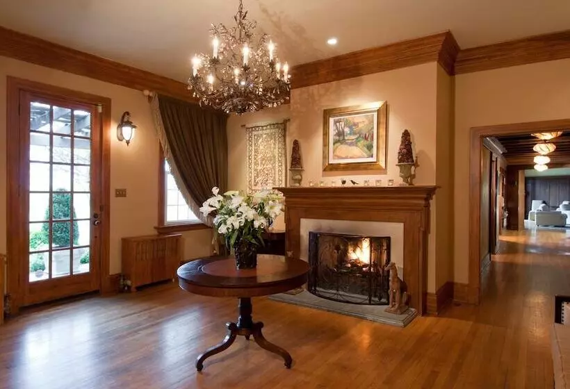 Aamiaismajoitus (B&B) Glen Gordon Manor