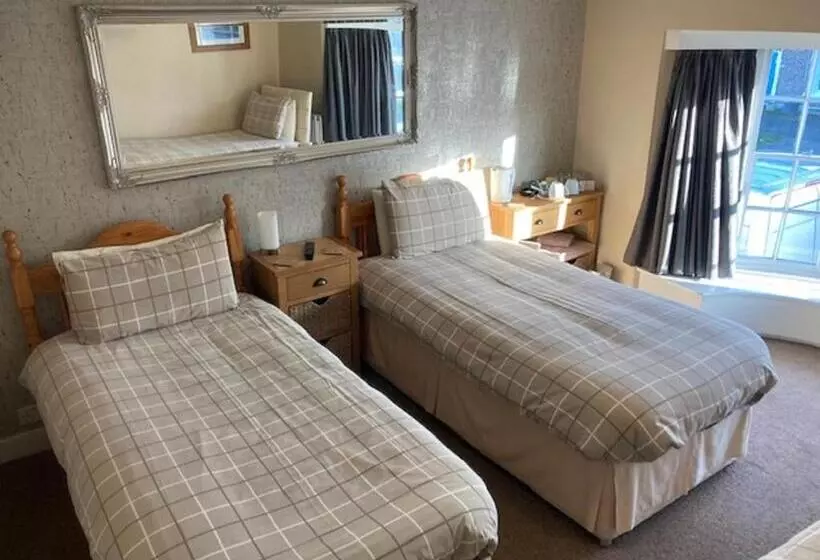 Aamiaismajoitus (B&B) Mason's Arms