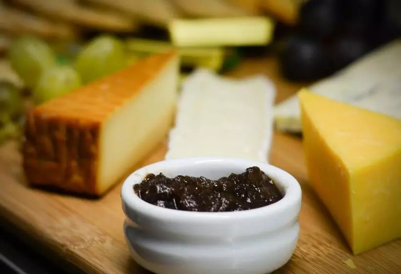 Aamiaismajoitus (B&B) Mason's Arms