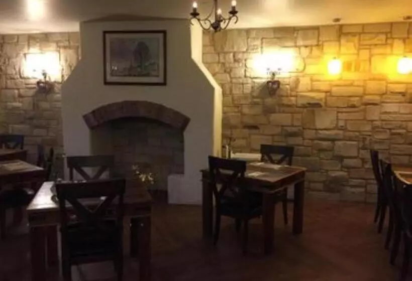 Aamiaismajoitus (B&B) Mason's Arms