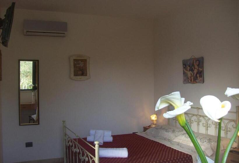 مبيت وإفطار Otranto Le Sancinare